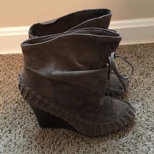 Like New Size 7 Abel Bootie Wedge